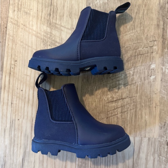 Native Kensington Boots - Picture 1 of 6